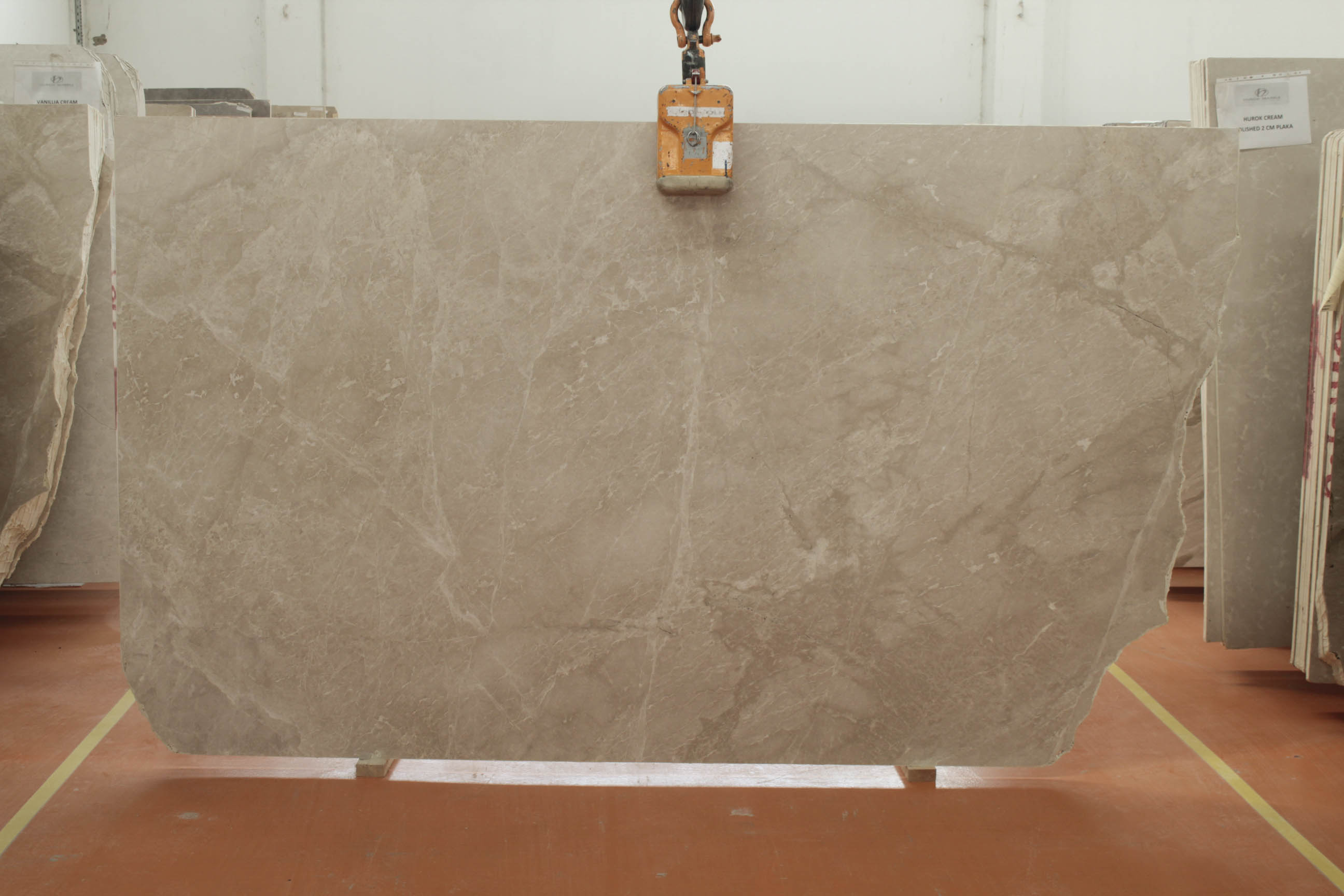 BOTTICINO A 2 CM POLISHED