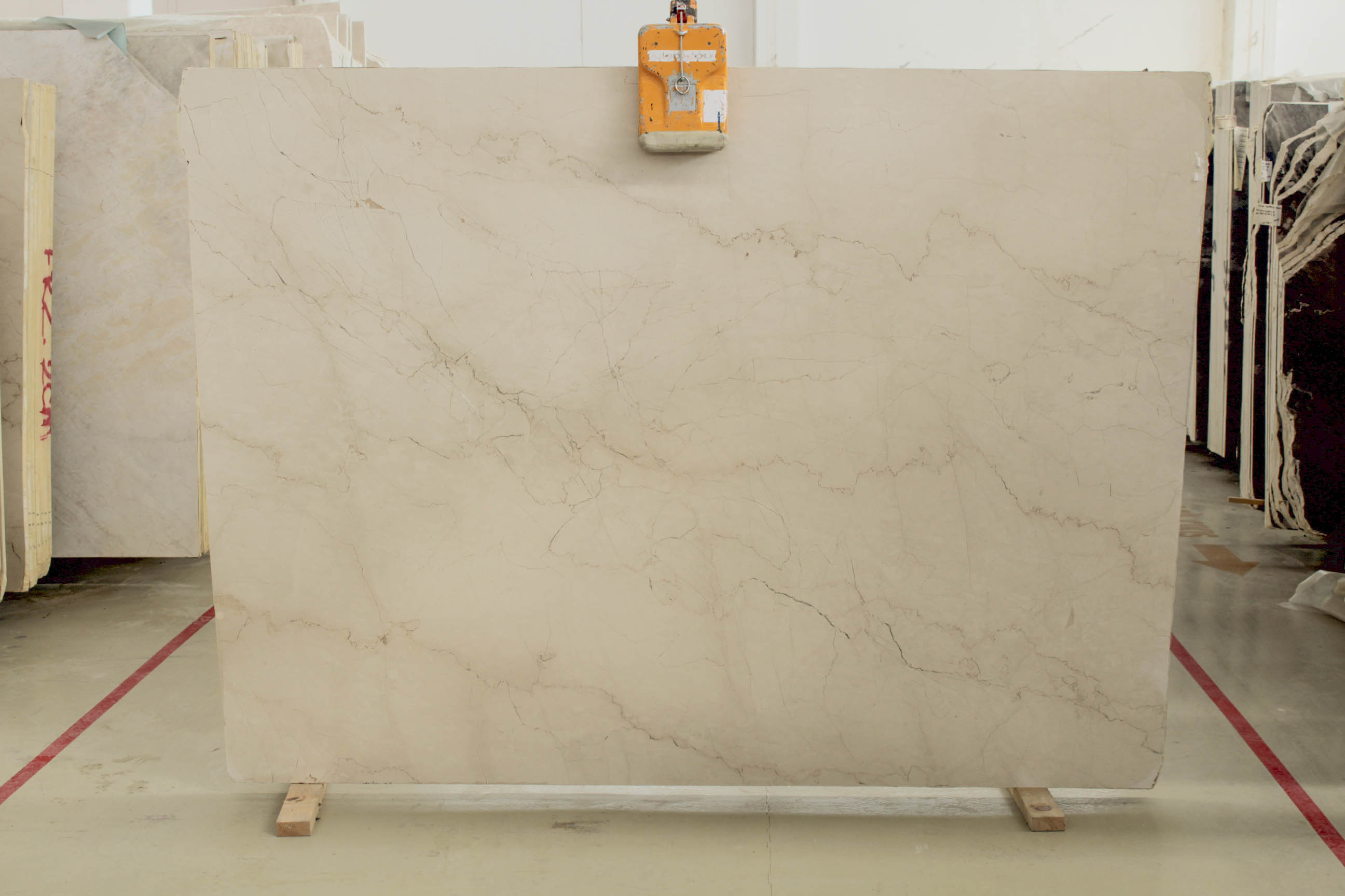 BOTTICINO ROYAL 3 CM POLISHED