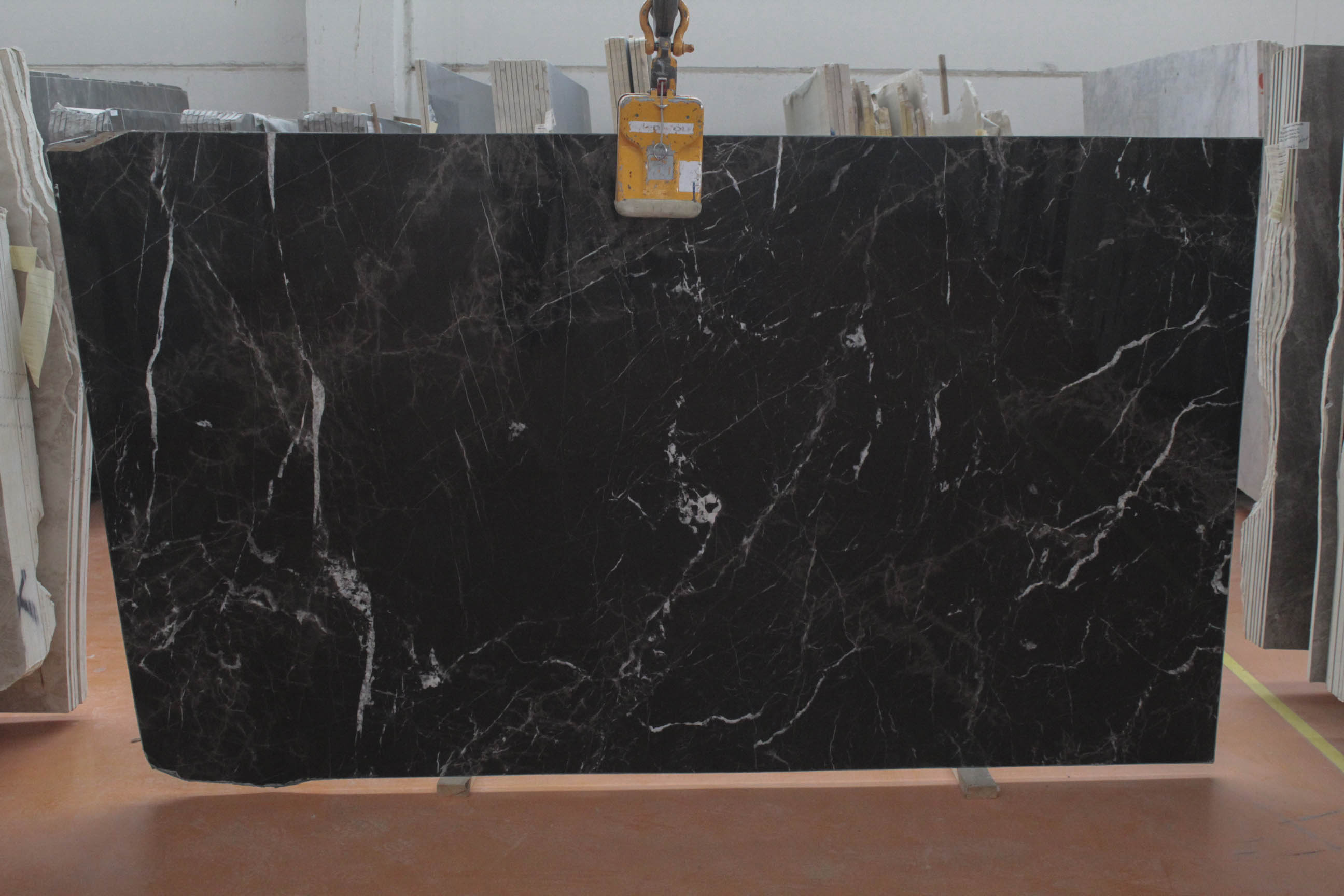 BRUNO PERLA 2 CM POLISHED