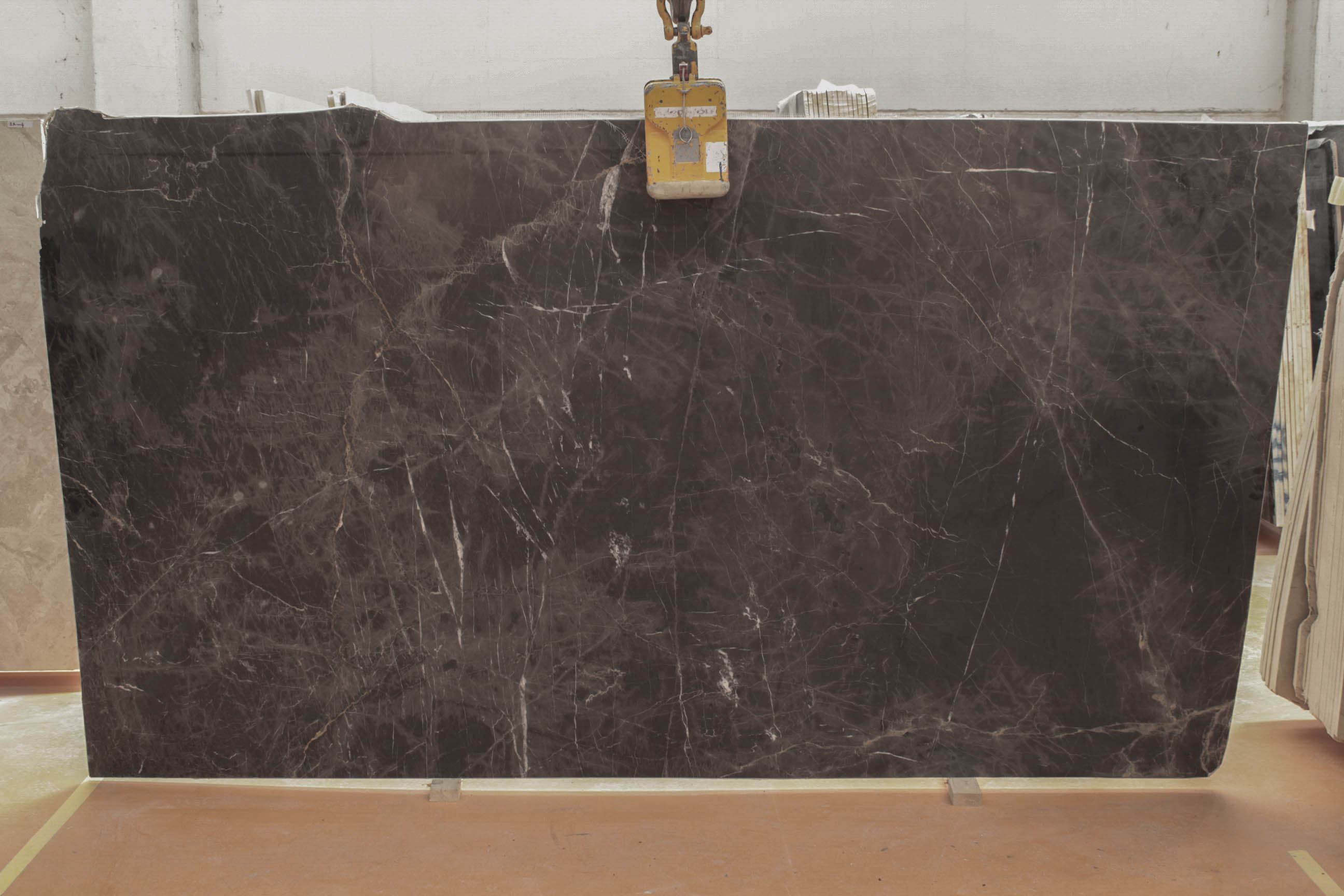 BRUNO PERLA 2 CM POLISHED