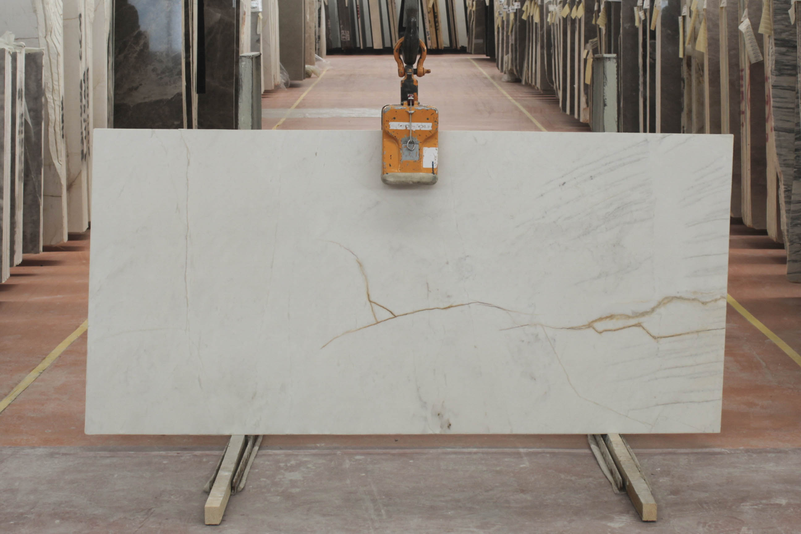 HUROK PURE WHITE 2 CM POLISHED