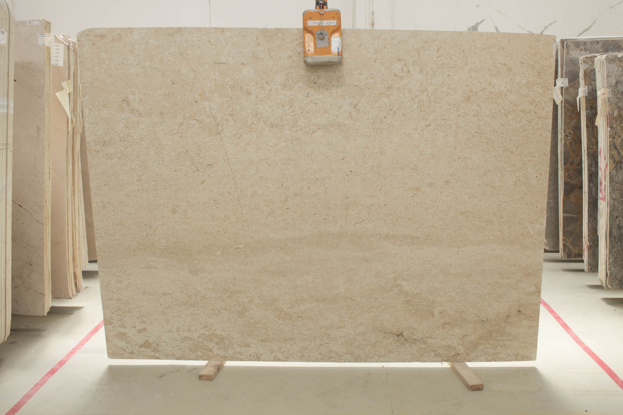 MORE GOLD 3 CM POLISHED