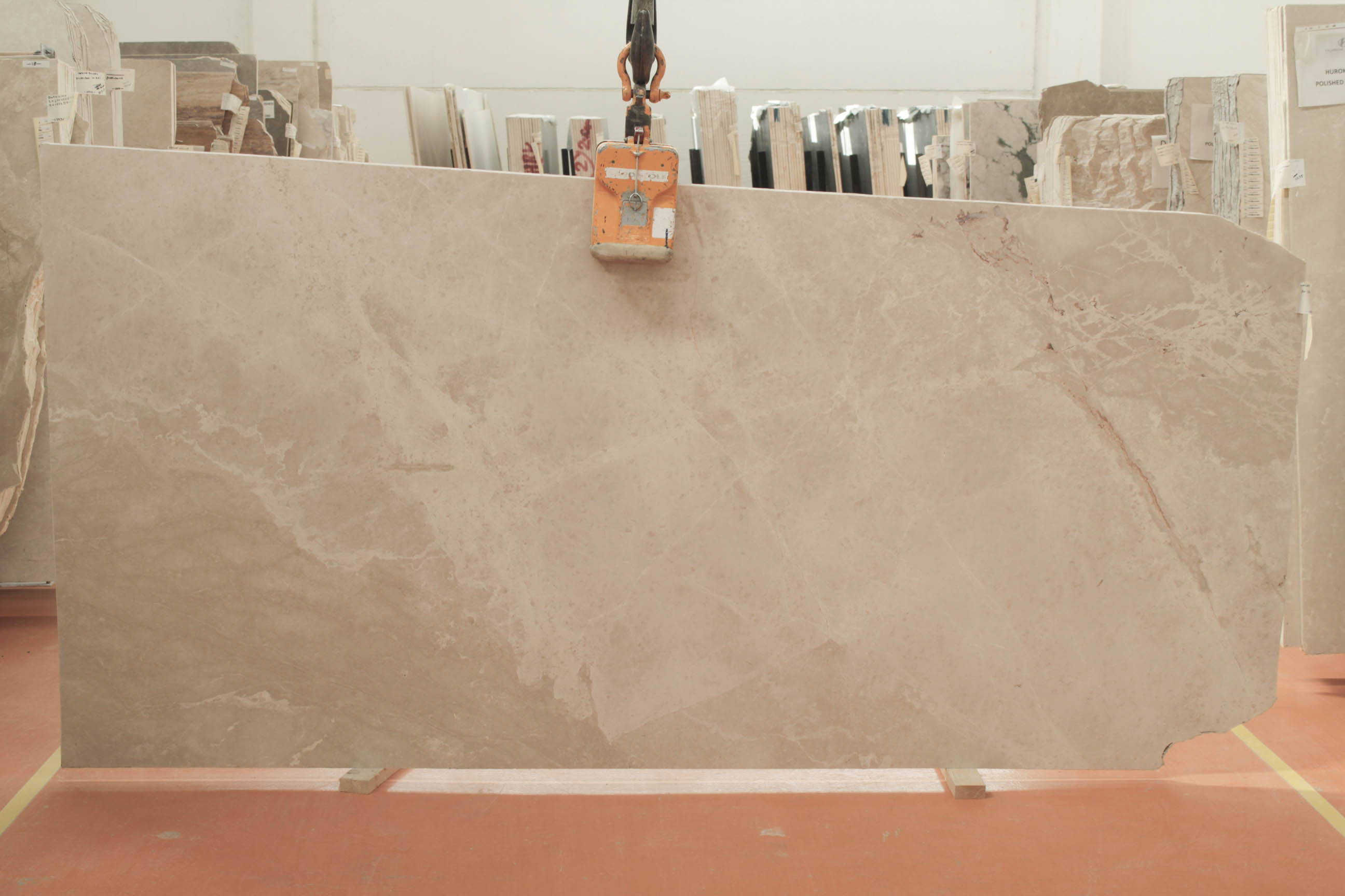 NATURELLA B 2 CM POLISHED