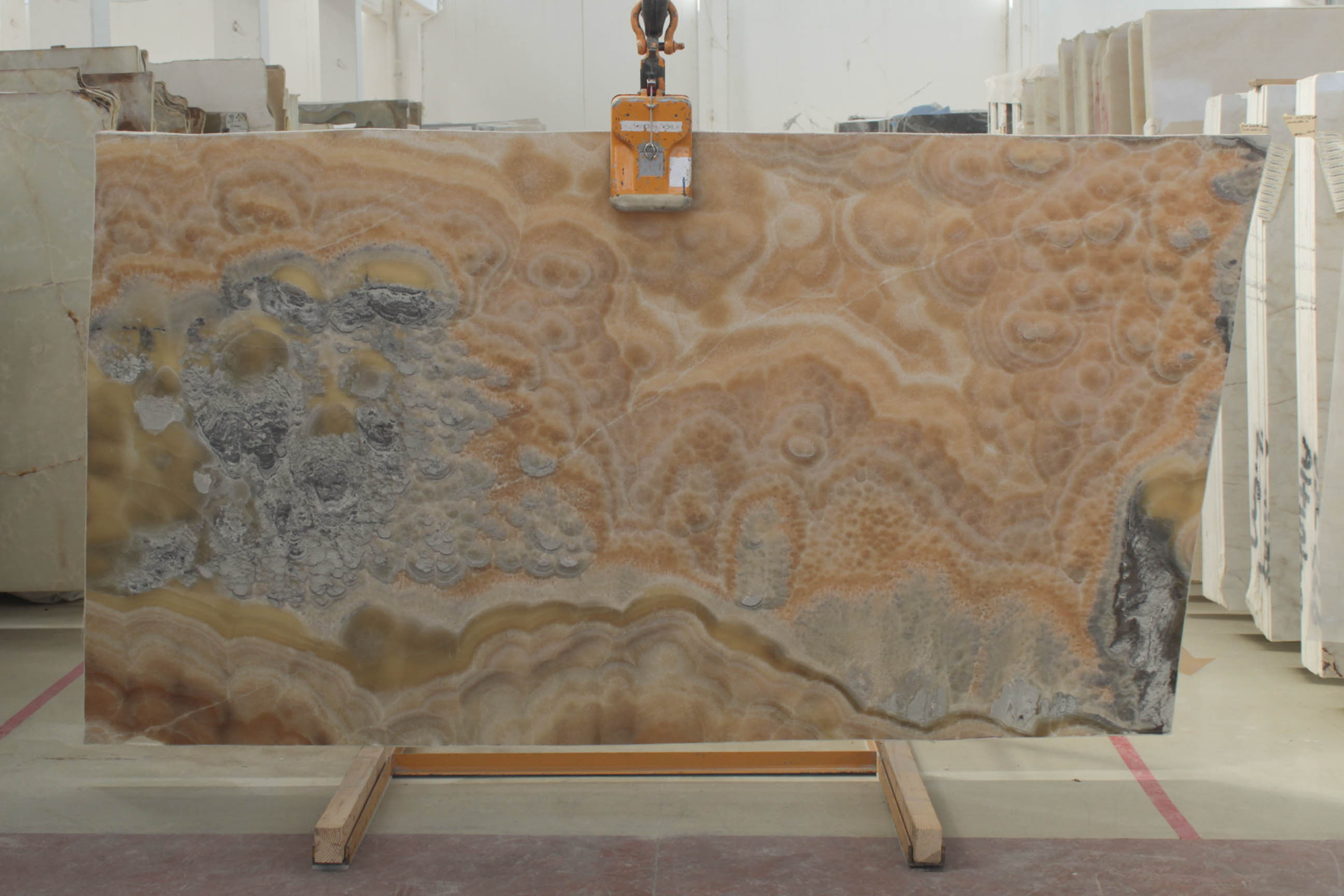 ONYX-11   2 CM POLISHED