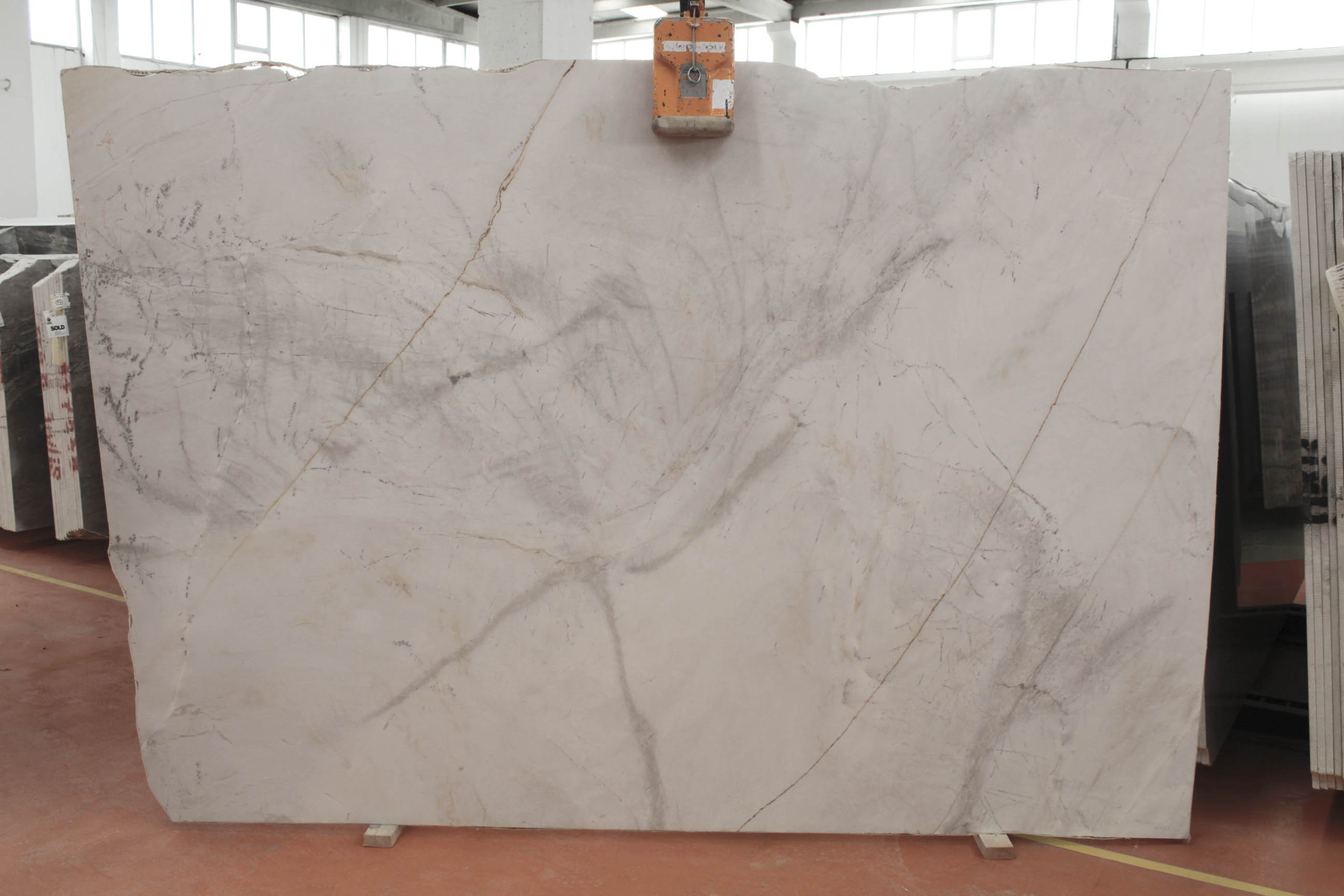 SHADOW DOLOMITE 2 CM POLISHED