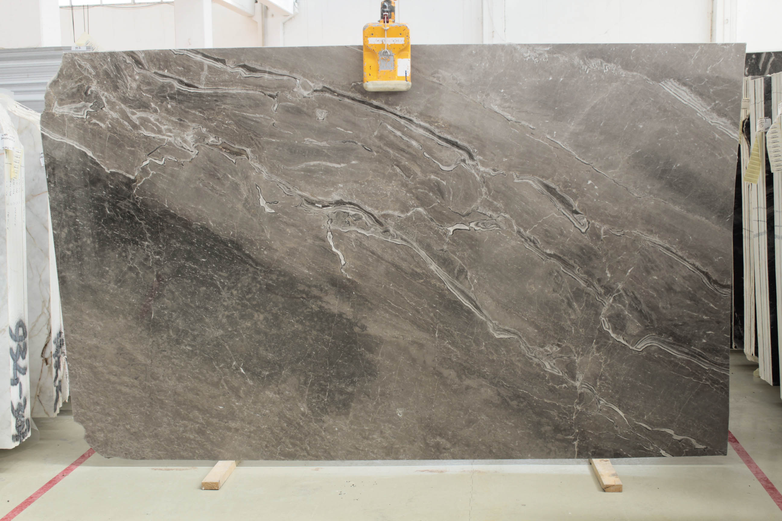 SILVER FANTASY BOOKMATCH 2 CM POLISHED 