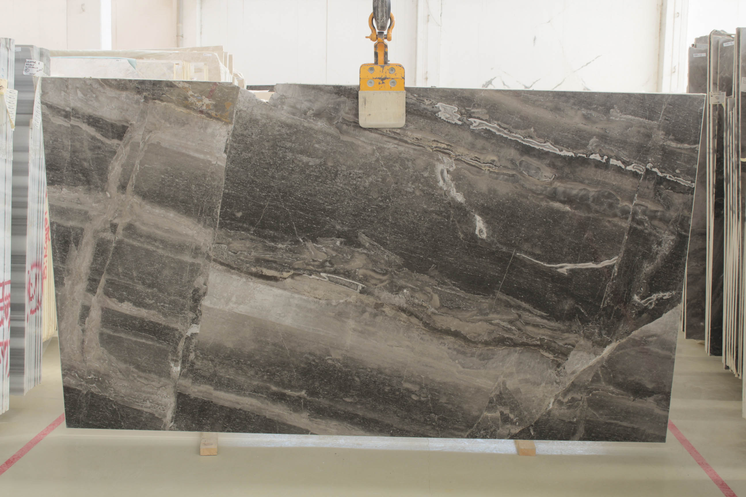 139-1 13969  SILVER FANTASY BOOKMATCH 2 CM POLISHED