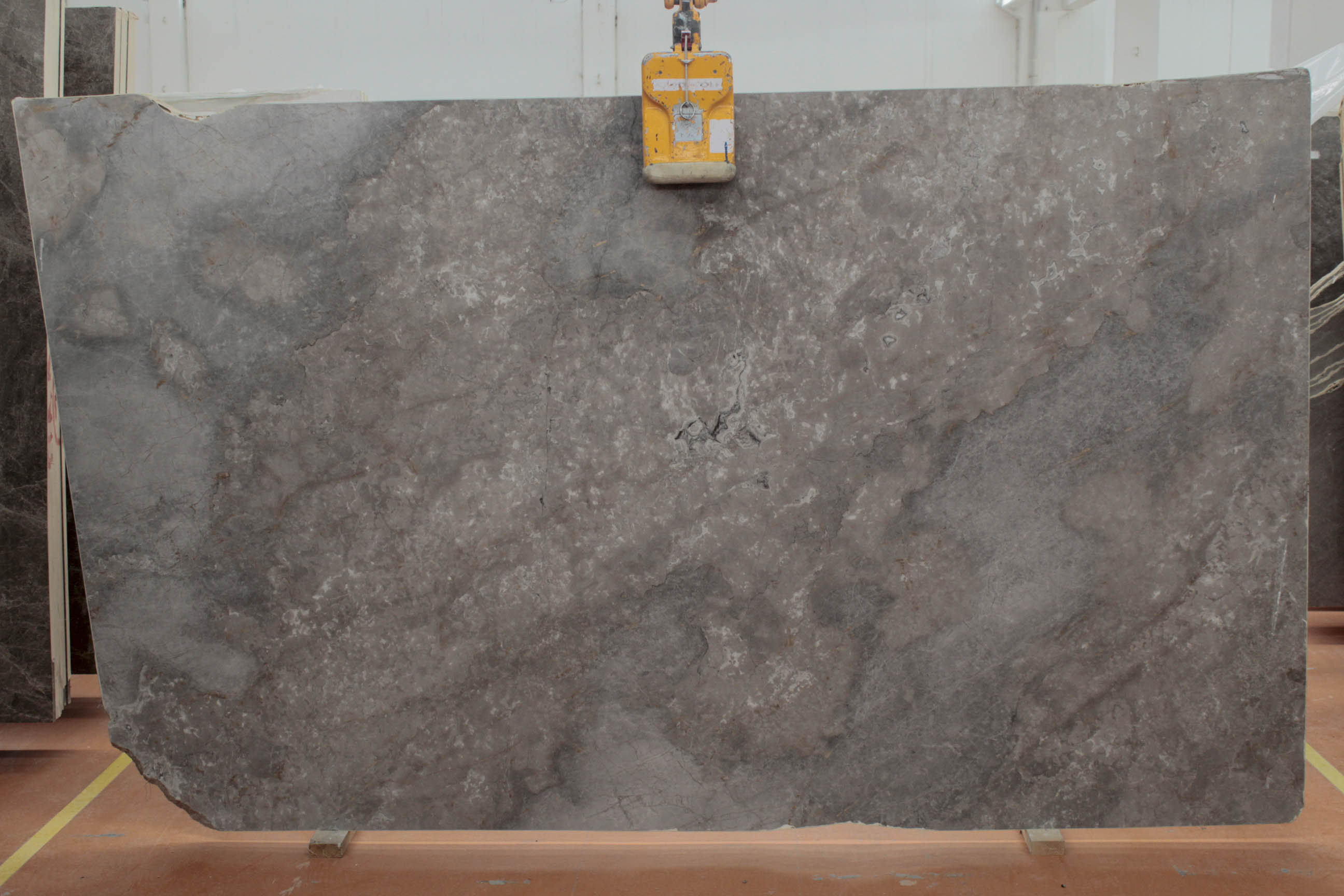 SILVER GREY 2 CM POLISHED