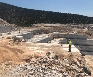 DENIZLI QUARRY